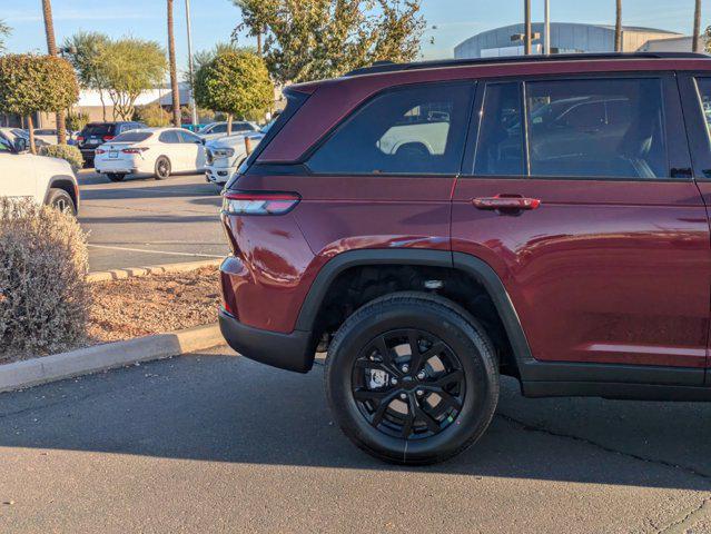 new 2025 Jeep Grand Cherokee car, priced at $47,525