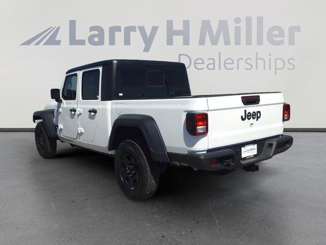 new 2024 Jeep Gladiator car, priced at $40,679