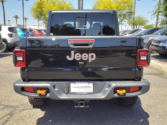 new 2024 Jeep Gladiator car, priced at $60,384