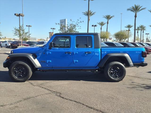 new 2024 Jeep Gladiator car, priced at $39,577