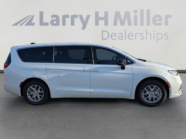 new 2025 Chrysler Pacifica car, priced at $44,145