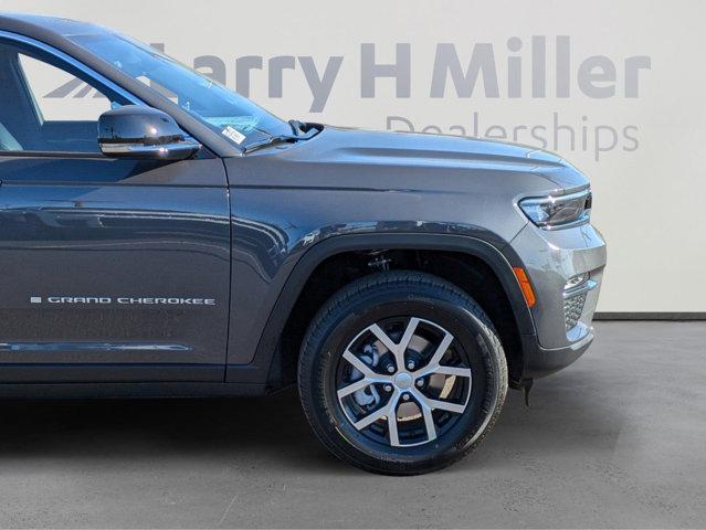 new 2025 Jeep Grand Cherokee car, priced at $48,290