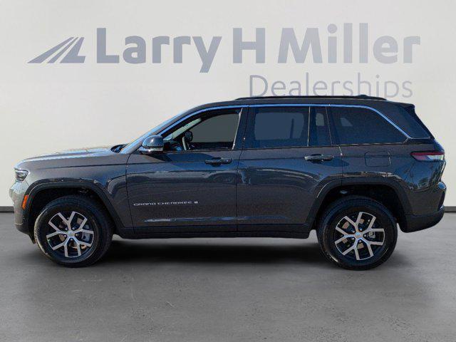 new 2025 Jeep Grand Cherokee car, priced at $48,290