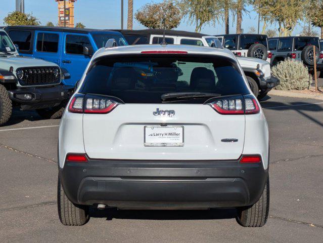 used 2021 Jeep Cherokee car, priced at $15,377