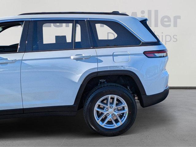 new 2025 Jeep Grand Cherokee car, priced at $41,580