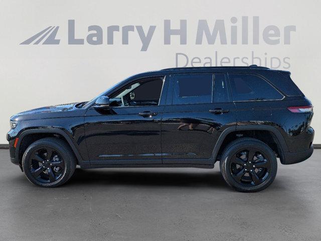 used 2023 Jeep Grand Cherokee car, priced at $31,177