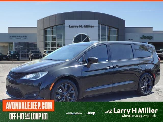 used 2018 Chrysler Pacifica car, priced at $15,524