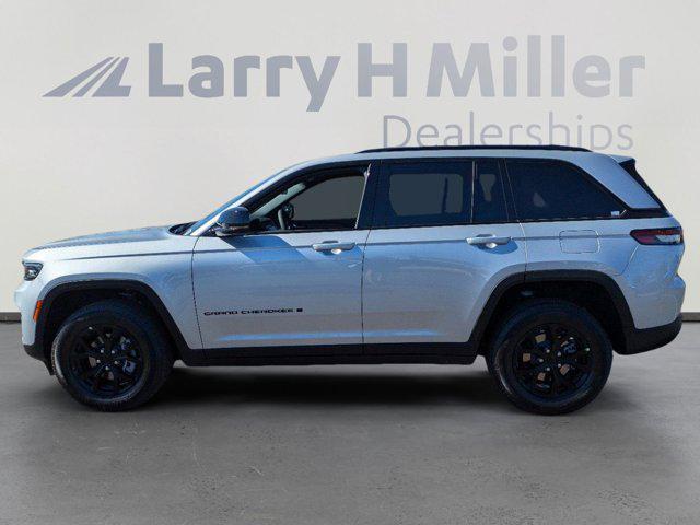 new 2025 Jeep Grand Cherokee car, priced at $47,525