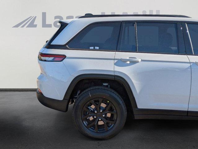 new 2025 Jeep Grand Cherokee car, priced at $45,263