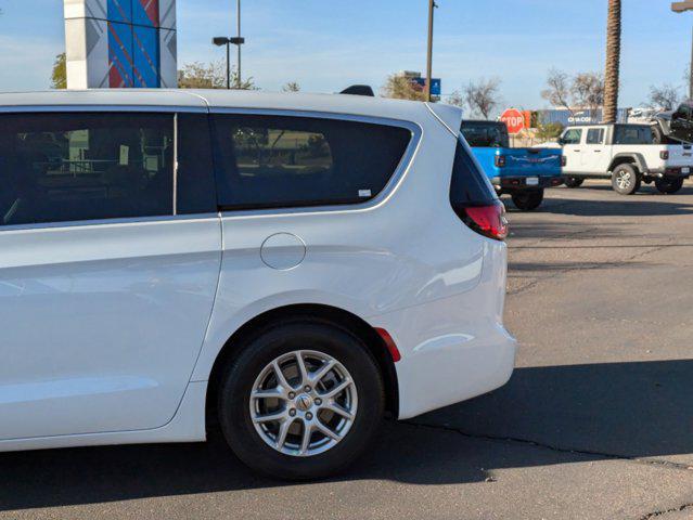 new 2025 Chrysler Pacifica car, priced at $42,792