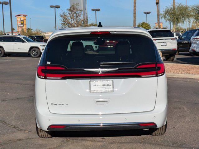 new 2025 Chrysler Pacifica car, priced at $42,792