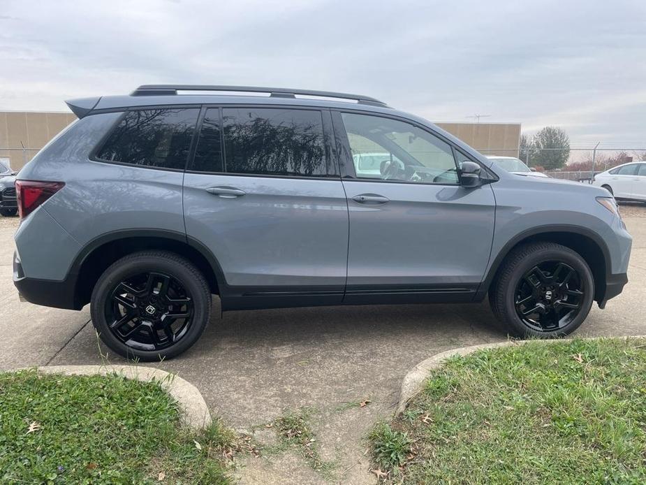 new 2025 Honda Passport car, priced at $48,820