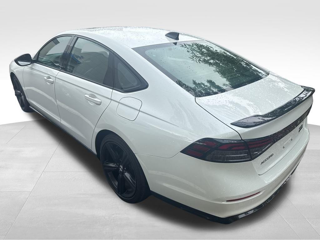 used 2024 Honda Accord Hybrid car, priced at $31,531