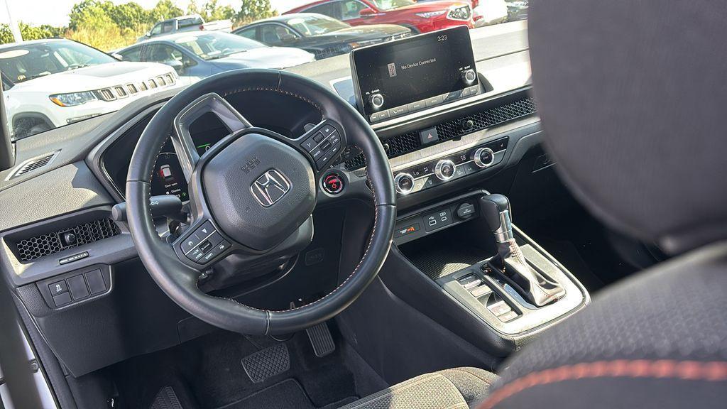 used 2025 Honda CR-V Hybrid car, priced at $34,839