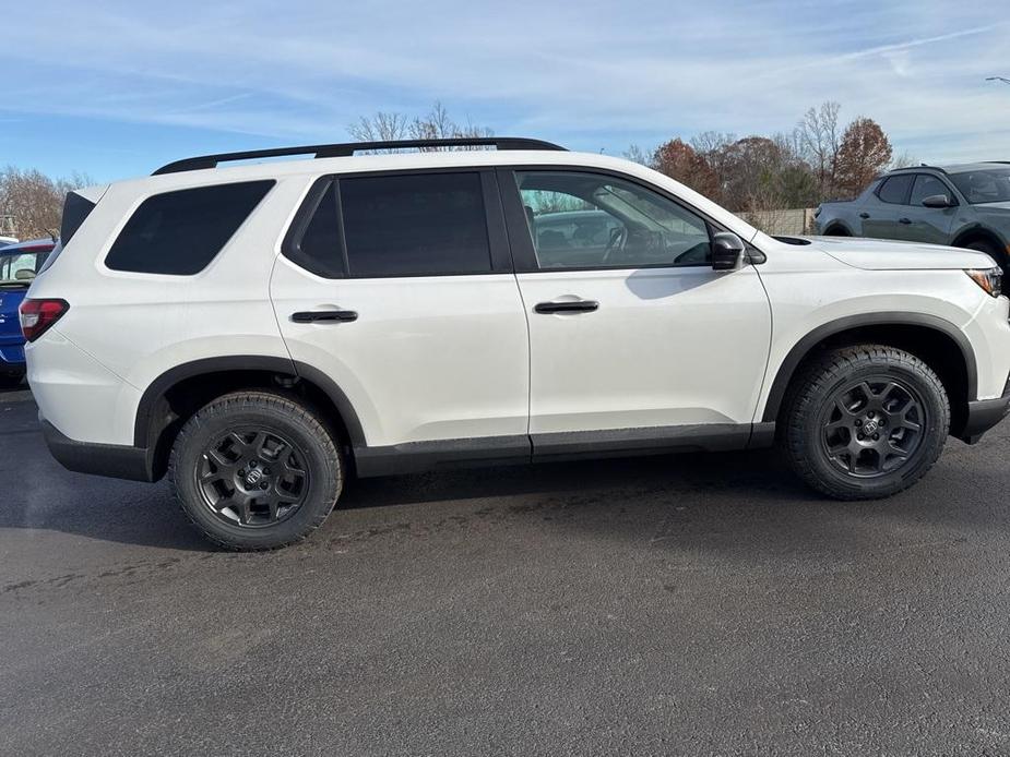 new 2025 Honda Pilot car, priced at $50,000