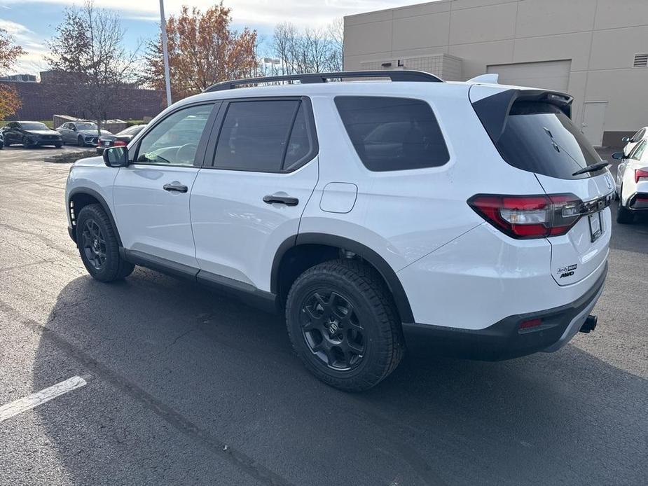 new 2025 Honda Pilot car, priced at $50,000