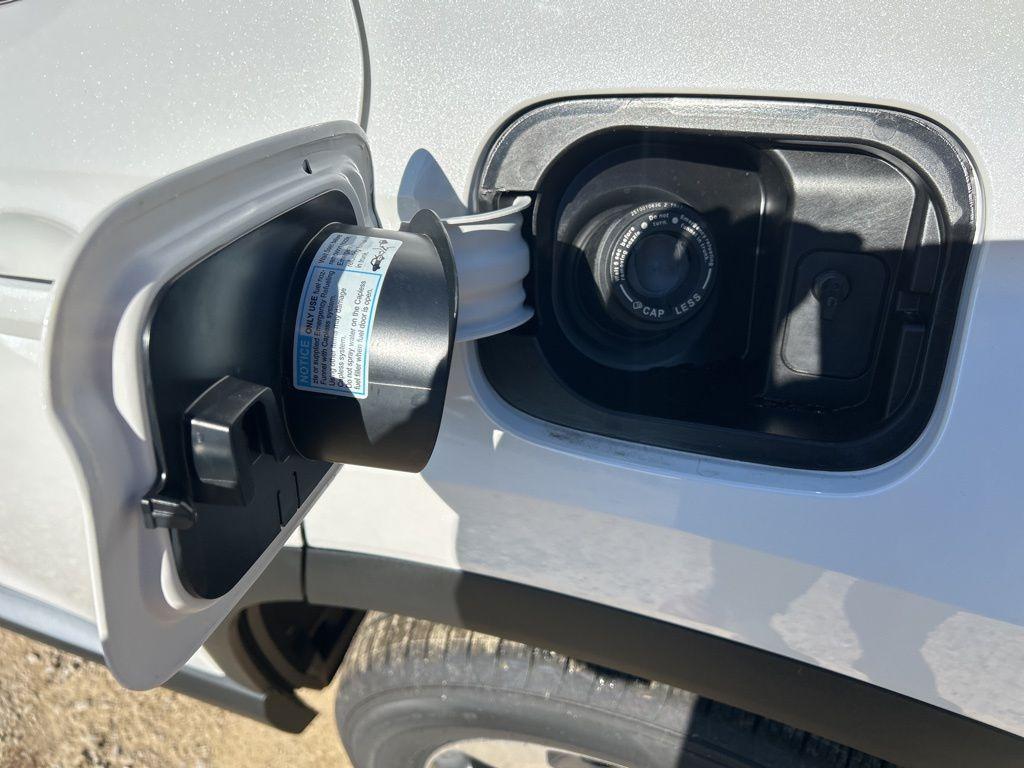 new 2025 Honda Pilot car, priced at $45,342