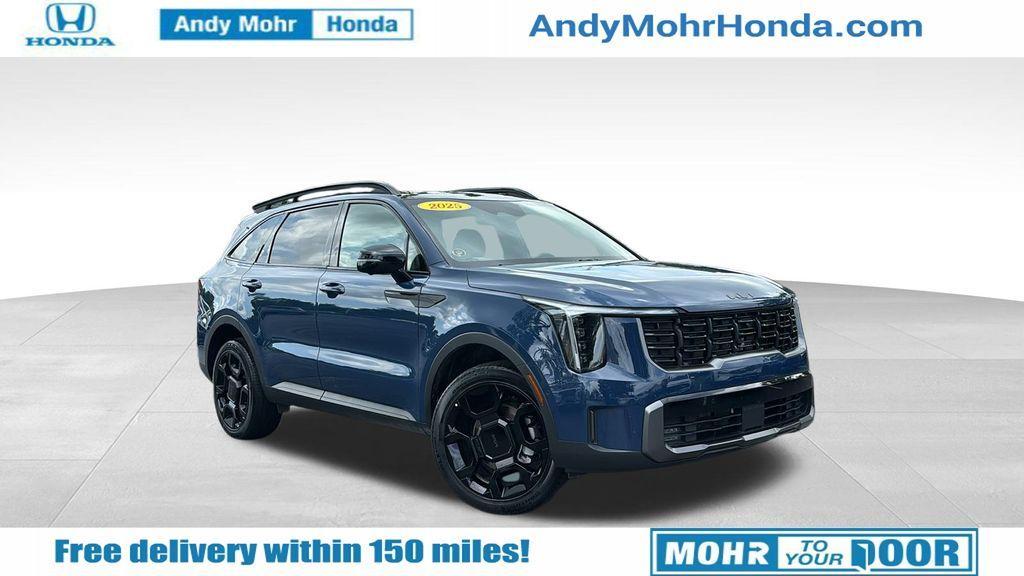 used 2025 Kia Sorento car, priced at $40,959