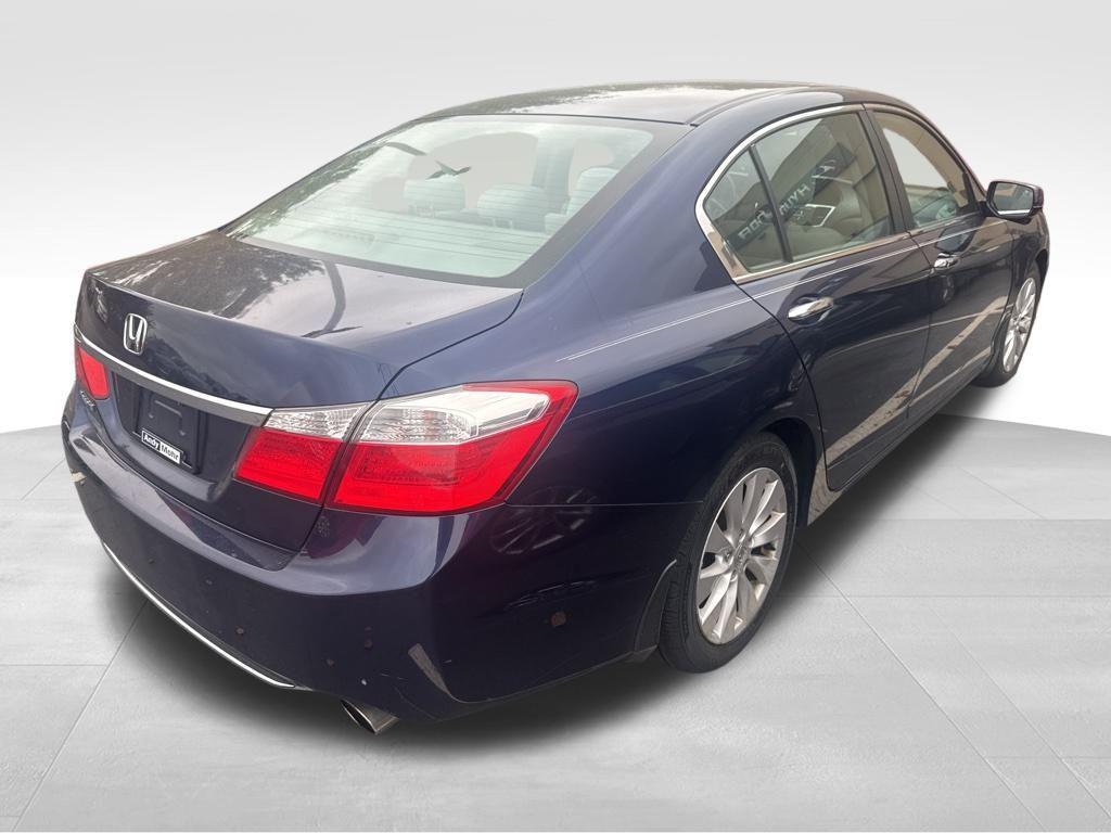 used 2013 Honda Accord car, priced at $7,637