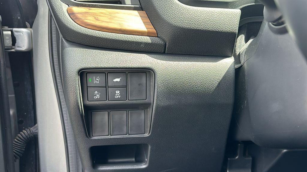 used 2020 Honda CR-V car, priced at $23,466