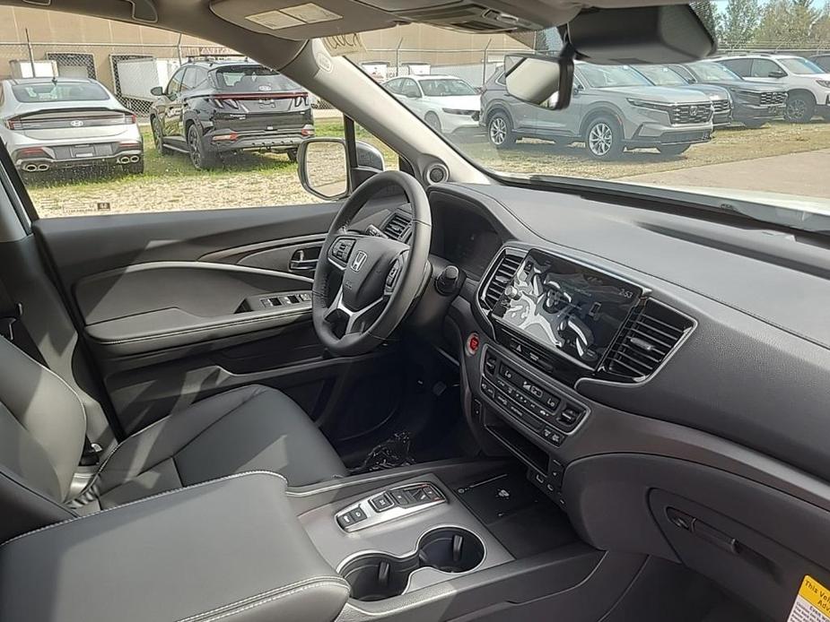 new 2025 Honda Ridgeline car, priced at $45,830