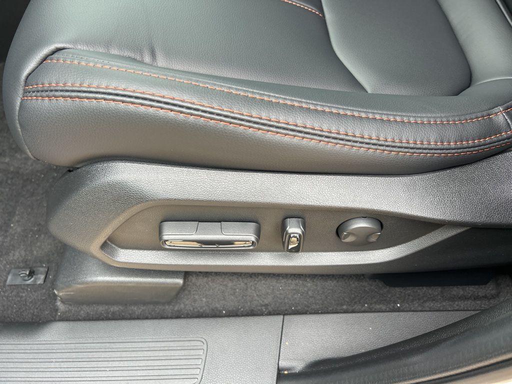 new 2025 Honda Pilot car, priced at $48,359