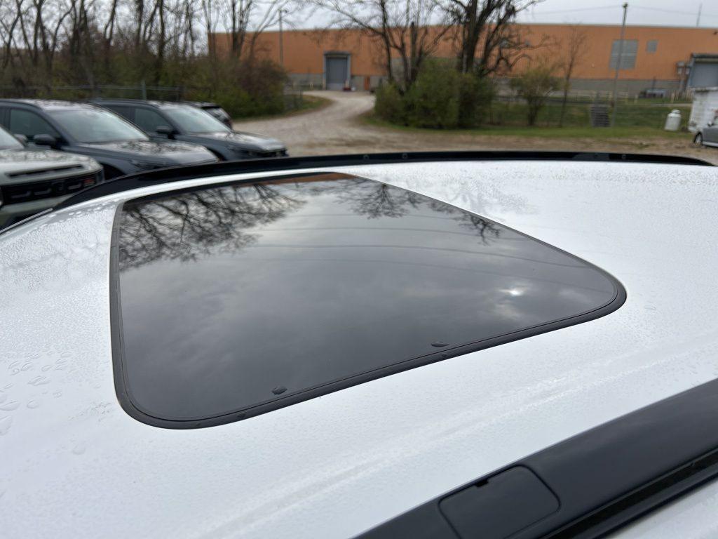 new 2026 Honda CR-V Hybrid car, priced at $40,615