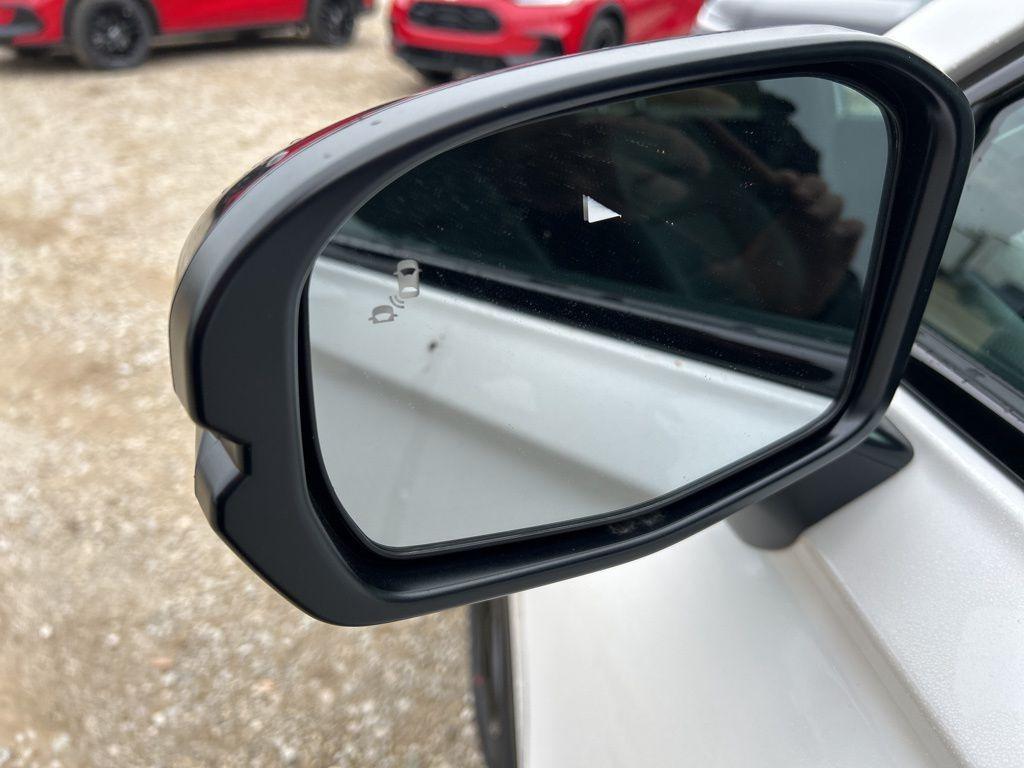 new 2026 Honda CR-V Hybrid car, priced at $40,615