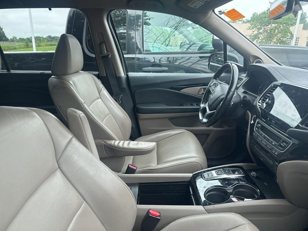 used 2019 Honda Pilot car, priced at $24,864