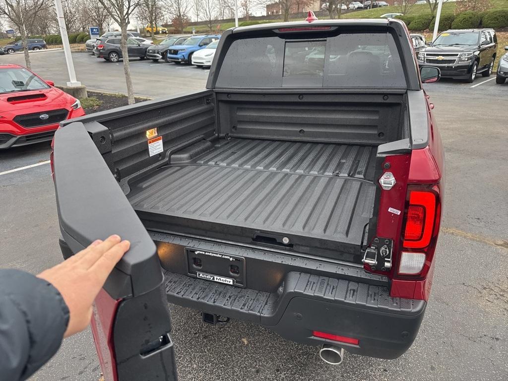 new 2025 Honda Ridgeline car, priced at $44,688