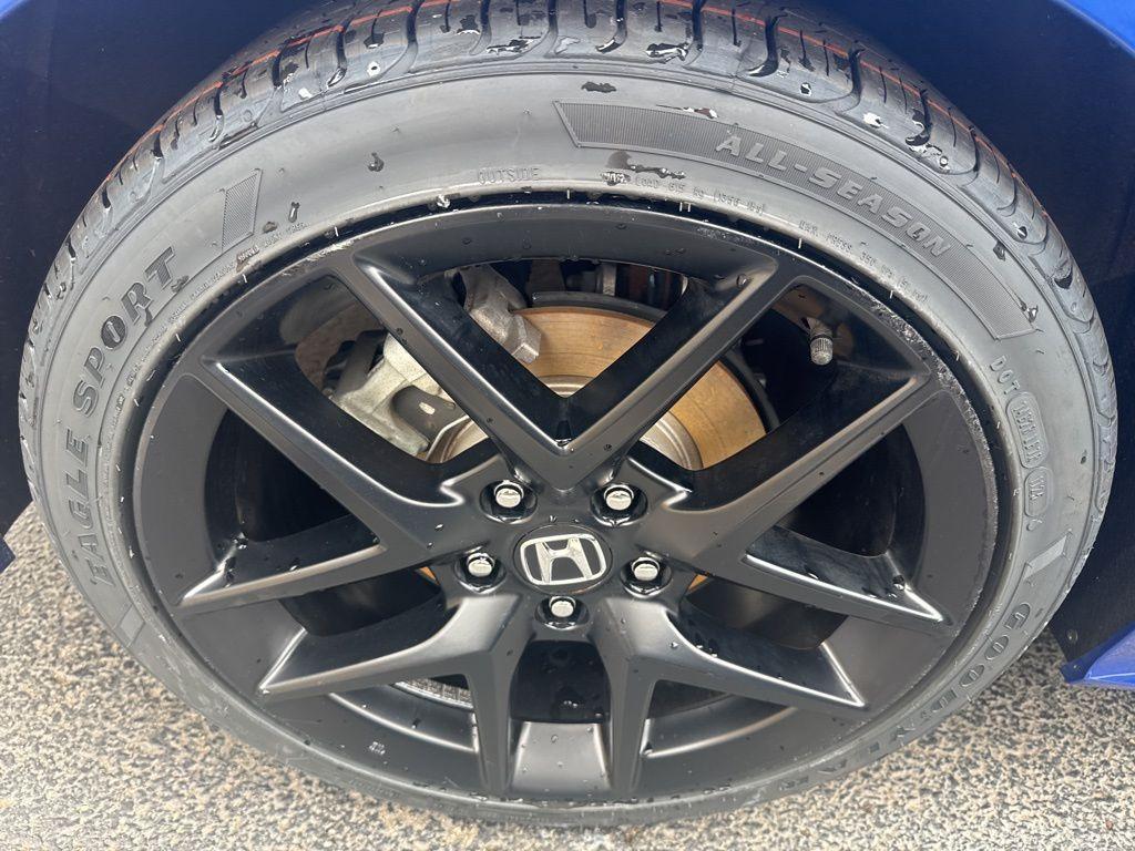 used 2023 Honda Civic Si car, priced at $32,470