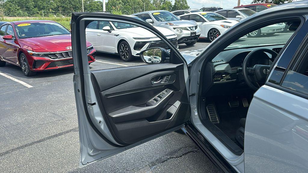 used 2024 Honda Accord Hybrid car, priced at $32,949