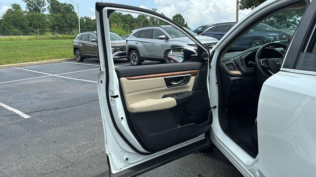 used 2022 Honda CR-V car, priced at $30,325