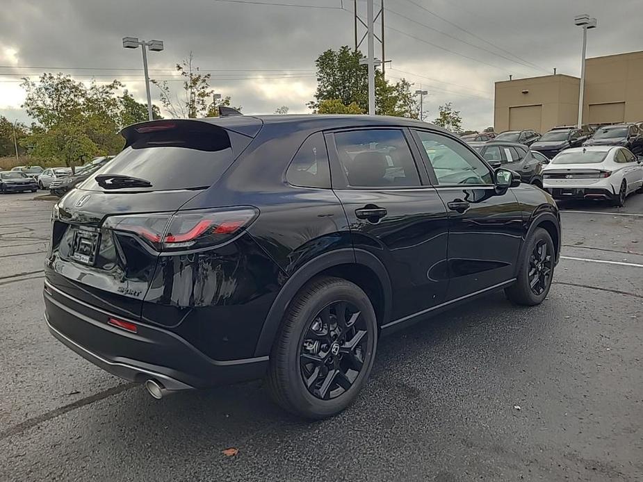 new 2025 Honda HR-V car, priced at $29,800