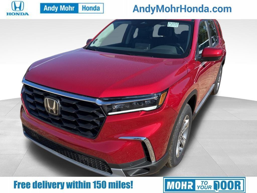 new 2025 Honda Pilot car, priced at $44,795
