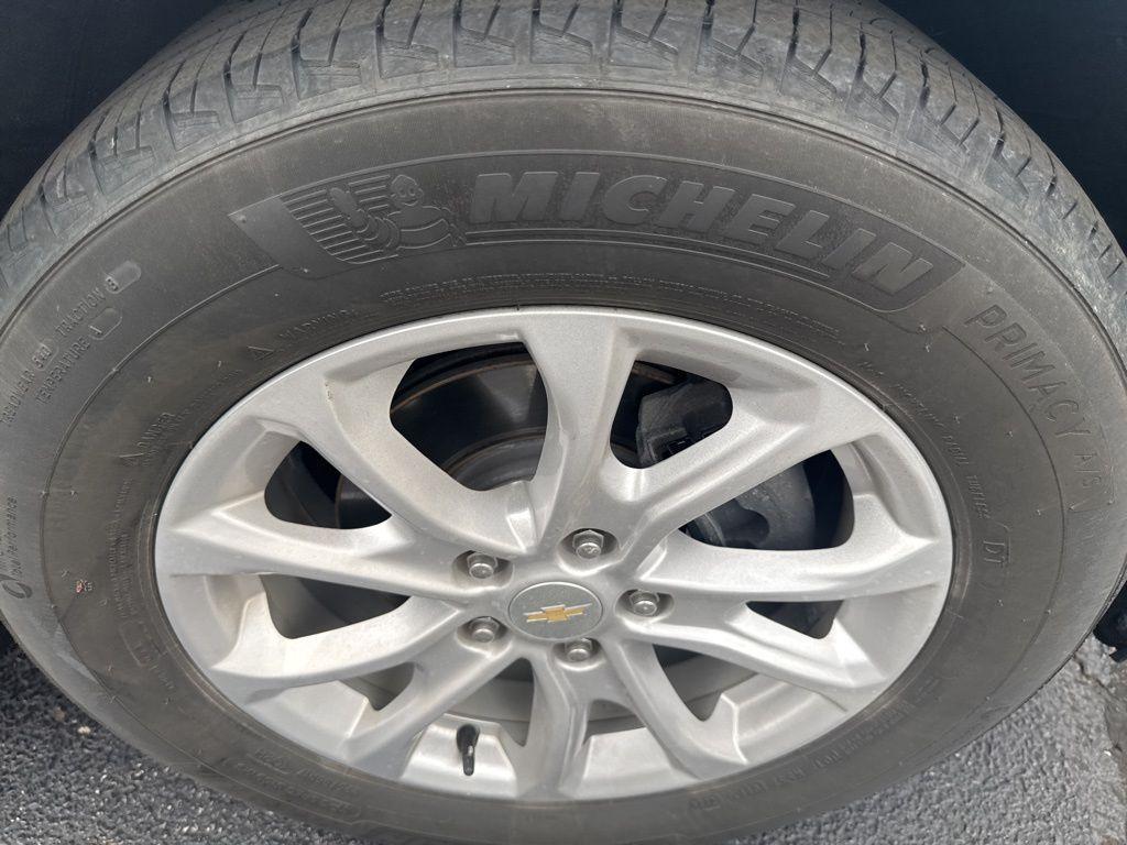 used 2020 Chevrolet Equinox car, priced at $17,919
