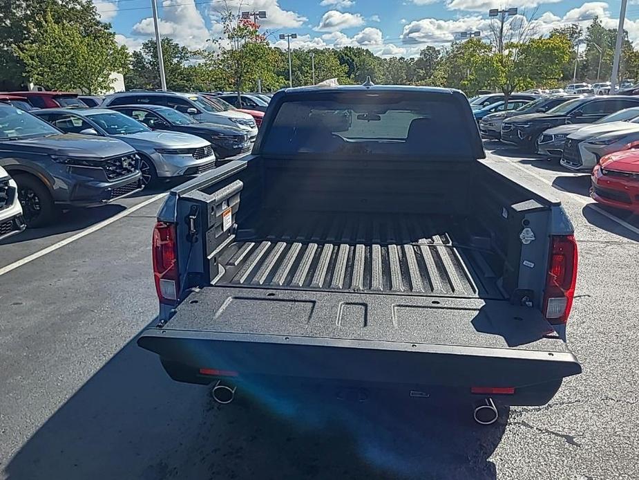 new 2025 Honda Ridgeline car, priced at $40,500