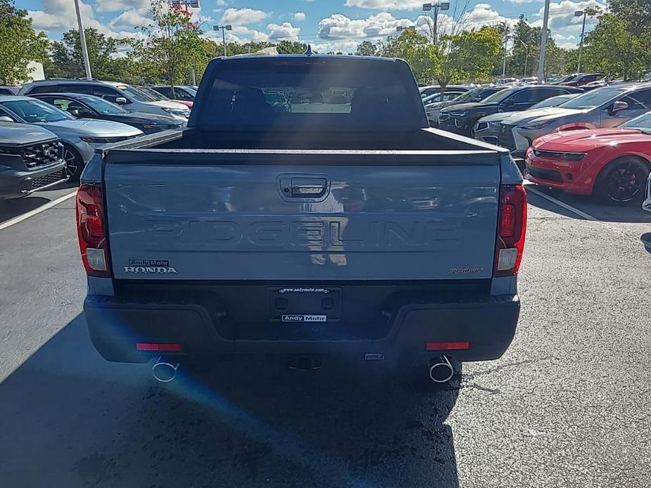 new 2025 Honda Ridgeline car, priced at $40,500