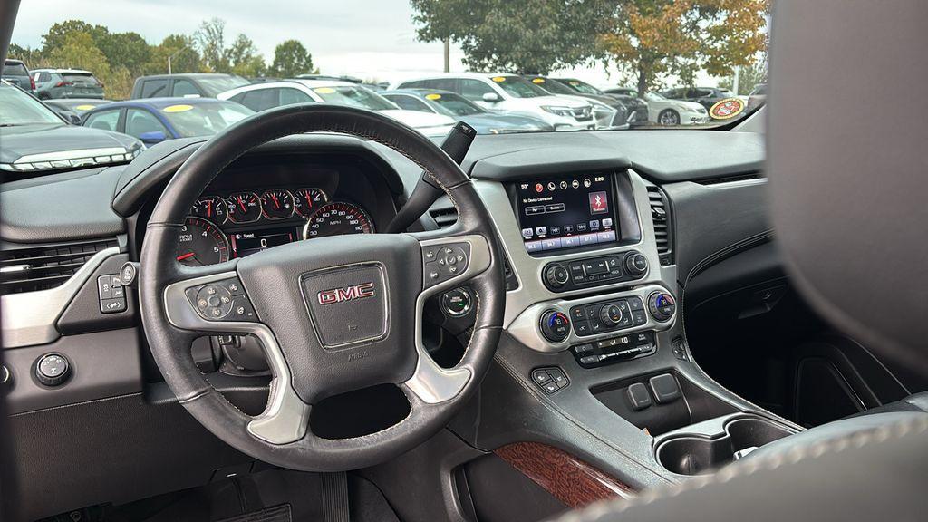 used 2016 GMC Yukon car, priced at $20,929