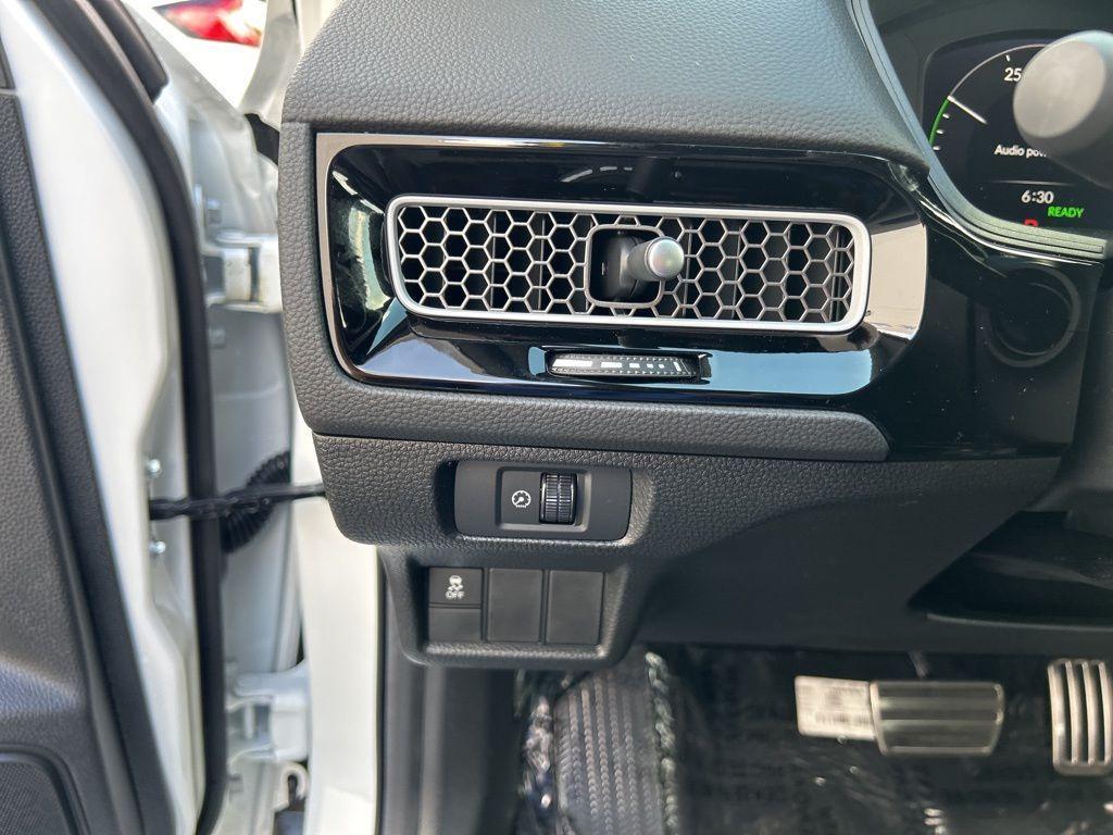 new 2025 Honda Civic Hybrid car, priced at $33,555