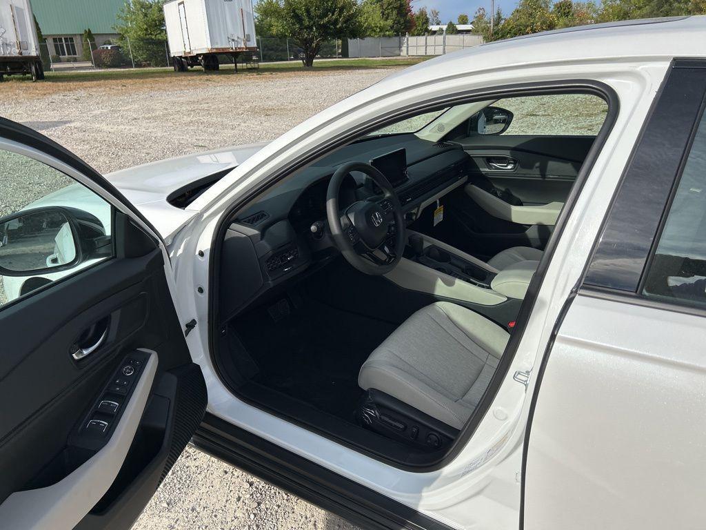 new 2025 Honda Accord car, priced at $31,050