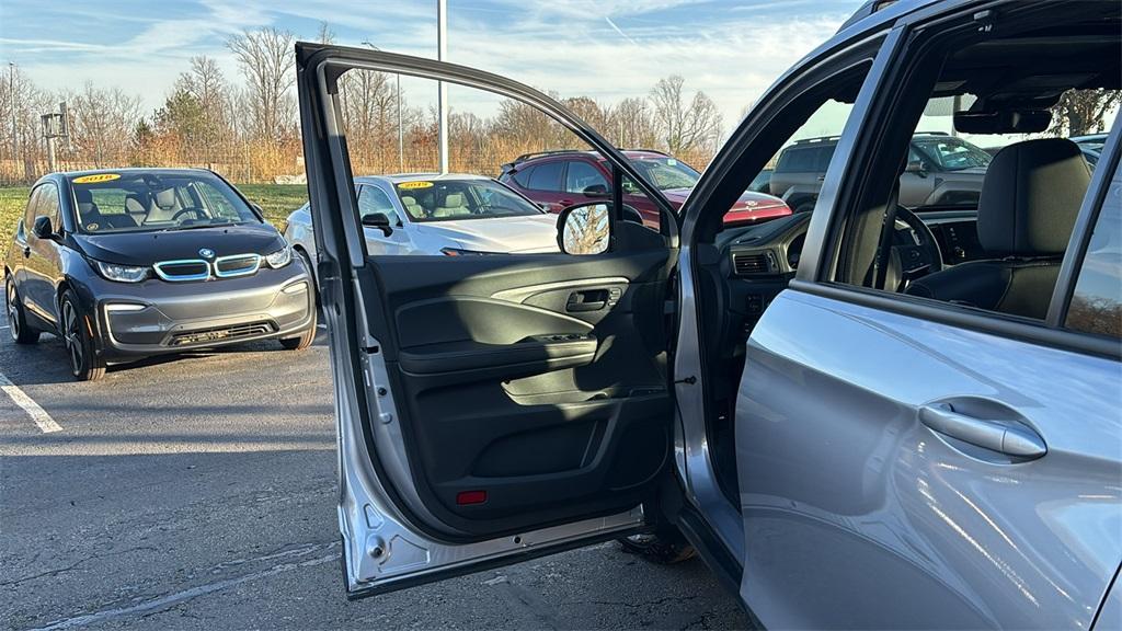 used 2023 Honda Passport car, priced at $35,355