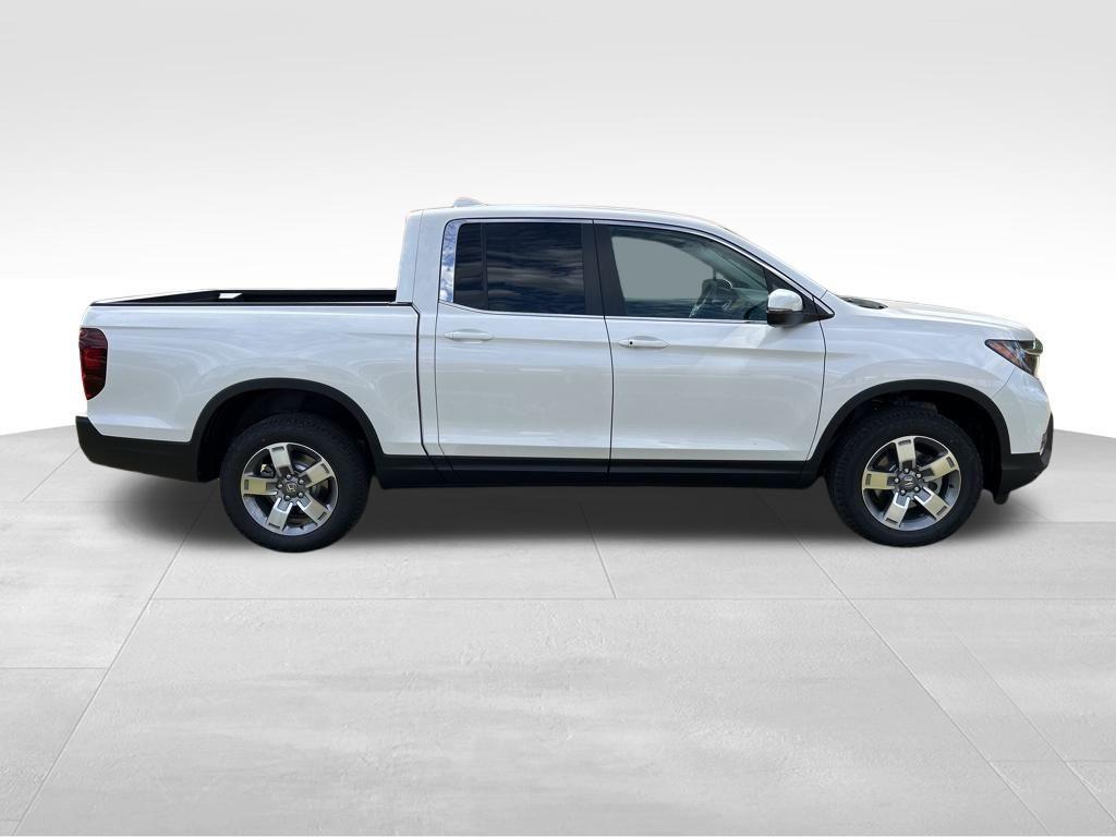 new 2025 Honda Ridgeline car, priced at $42,292