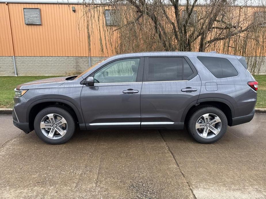 new 2025 Honda Pilot car, priced at $46,475