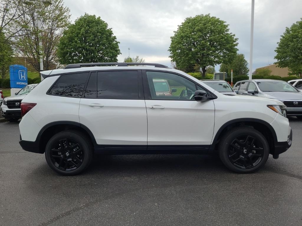 new 2024 Honda Passport car, priced at $49,820