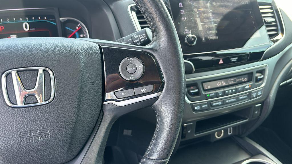 used 2022 Honda Pilot car, priced at $31,521