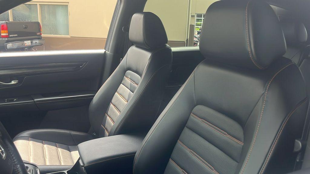 used 2023 Honda CR-V Hybrid car, priced at $33,618