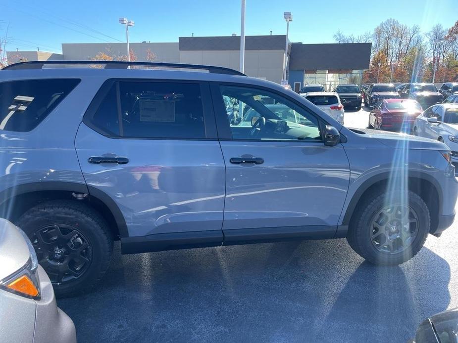 new 2025 Honda Pilot car, priced at $50,000