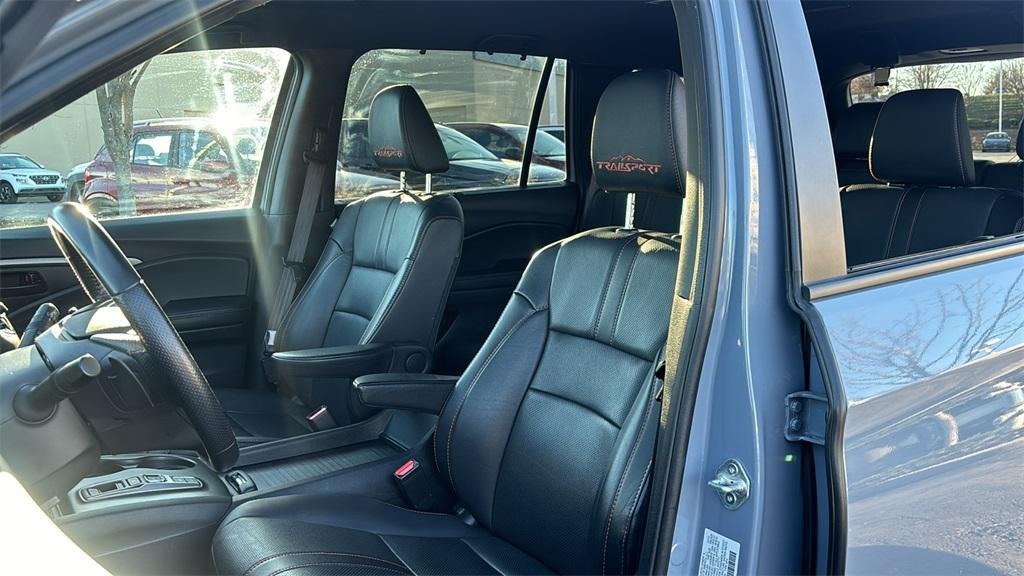 used 2022 Honda Pilot car, priced at $32,443