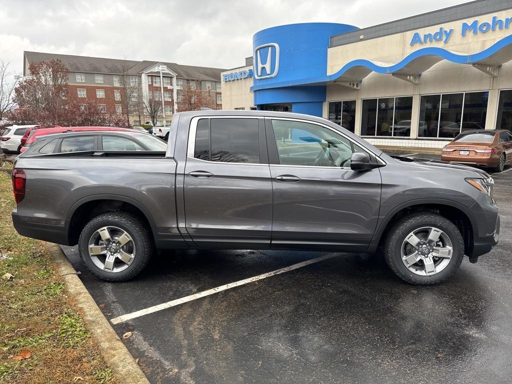 new 2025 Honda Ridgeline car, priced at $42,470